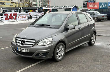 Хетчбек Mercedes-Benz B-Class 2011 в Івано-Франківську