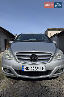 Хетчбек Mercedes-Benz B-Class 2008 в Вараші