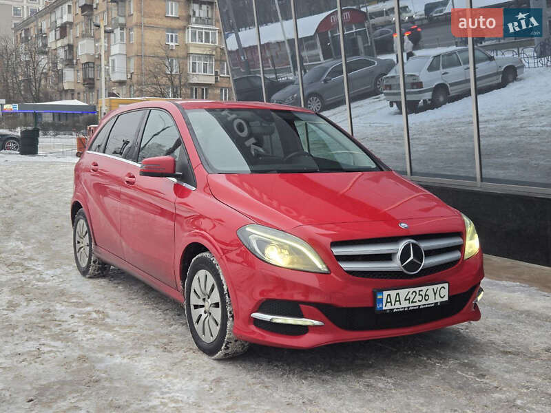 Mercedes-Benz B-Class 2016 Mercedes-Benz B-Class 2016