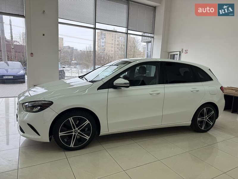 Mercedes-Benz B-Class 2020