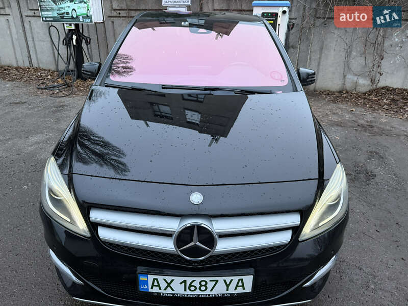 Mercedes-Benz B-Class 2015