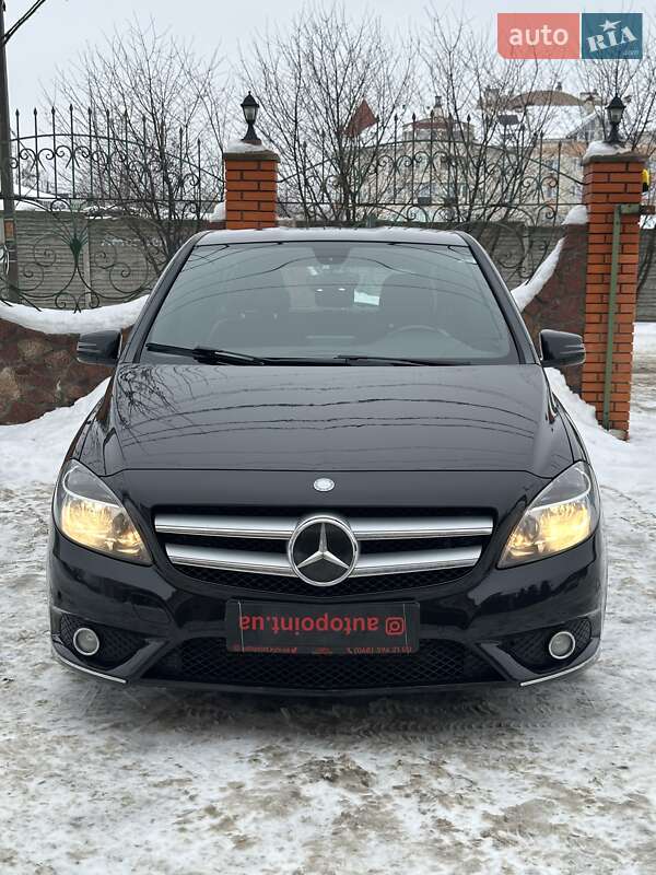 Mercedes-Benz B-Class 2011