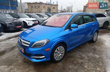 Хэтчбек Mercedes-Benz B-Class 2015 в Харькове