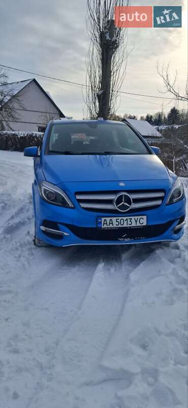 Mercedes-Benz B-Class 2014 Mercedes-Benz B-Class 2014