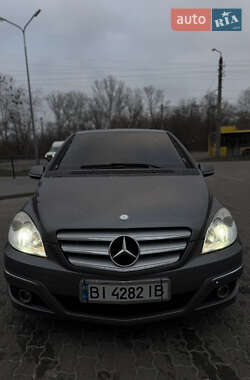 Хэтчбек Mercedes-Benz B-Class 2010 в Полтаве