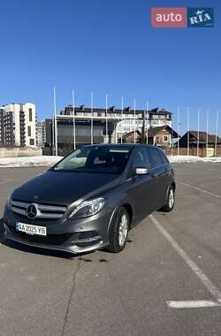 Хэтчбек Mercedes-Benz B-Class 2017 в Киеве