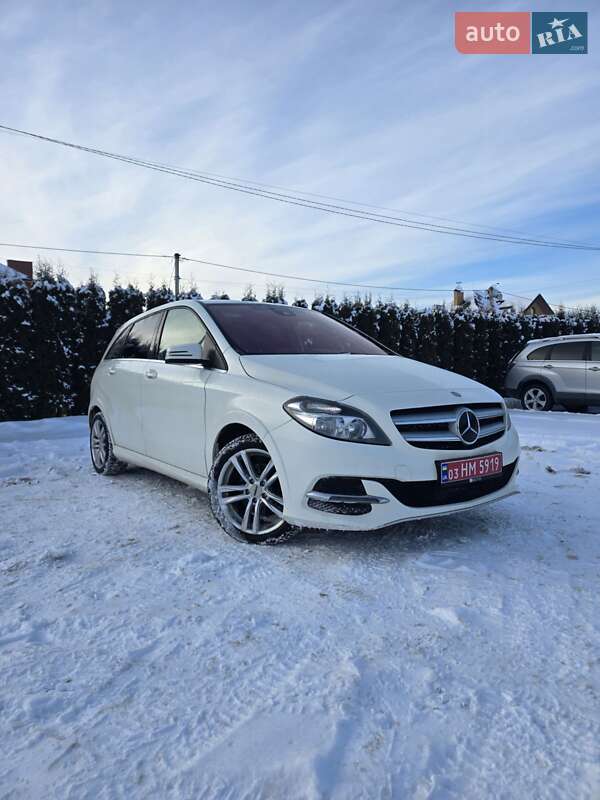 Mercedes-Benz B-Class 2015