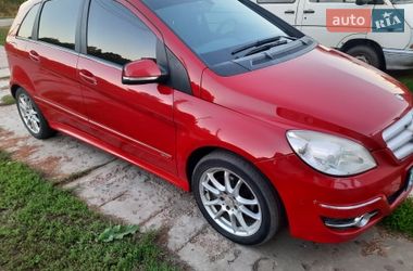 Хэтчбек Mercedes-Benz B-Class 2011 в Чернигове