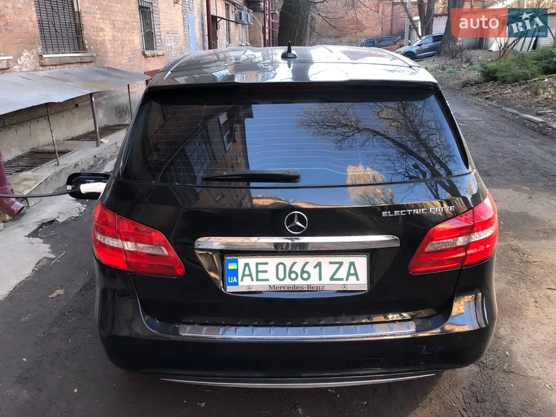 Mercedes-Benz B-Class 2014 VIN WDDVP9ABXEJ001279 фото оголошення 3 з 34