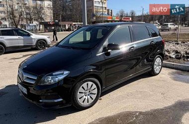 Хэтчбек Mercedes-Benz B-Class 2017 в Харькове
