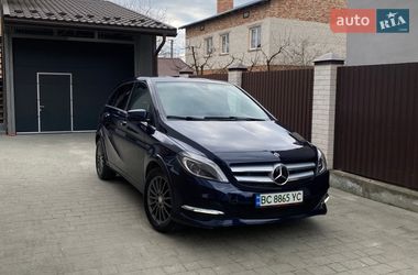 Хетчбек Mercedes-Benz B-Class 2017 в Львові
