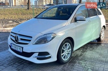 Хетчбек Mercedes-Benz B-Class 2016 в Києві