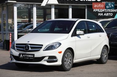Хетчбек Mercedes-Benz B-Class 2016 в Харкові