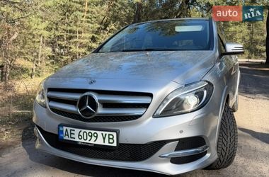 Хетчбек Mercedes-Benz B-Class 2017 в Новомосковську