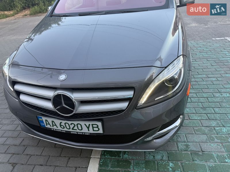 Хетчбек Mercedes-Benz B-Class 2016 в Житомирі