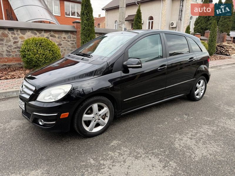Mercedes-Benz B-Class 2010