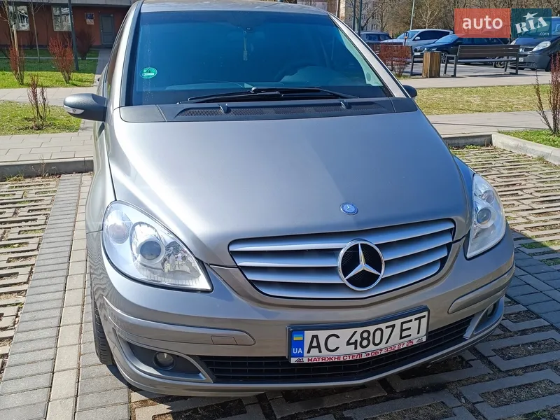 Mercedes-Benz B-Class