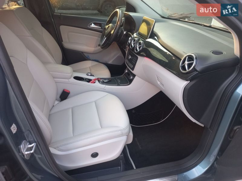 Хэтчбек Mercedes-Benz B-Class 2015 в Трускавце