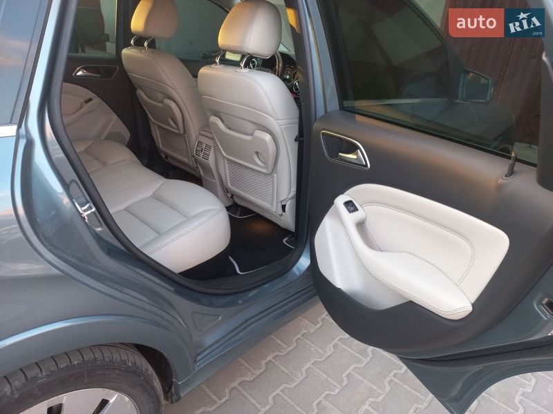 Хэтчбек Mercedes-Benz B-Class 2015 в Трускавце