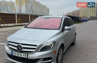 Хэтчбек Mercedes-Benz B-Class 2016 в Софиевской Борщаговке