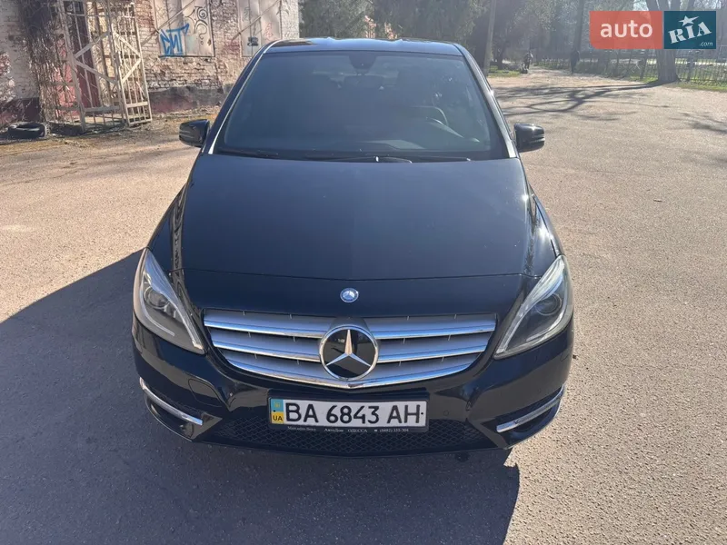 Mercedes-Benz B-Class 2012