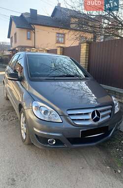 Хетчбек Mercedes-Benz B-Class 2010 в Івано-Франківську