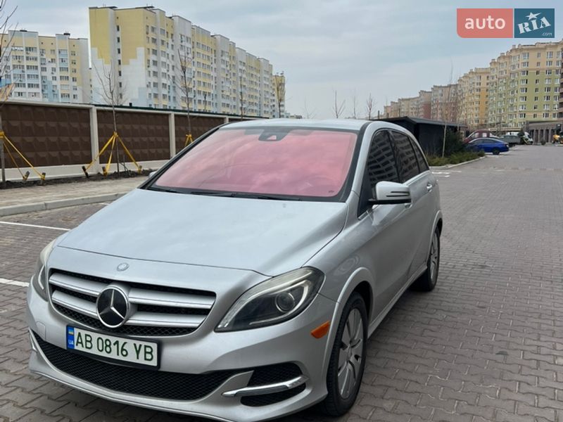 Хэтчбек Mercedes-Benz B-Class 2016 в Софиевской Борщаговке
