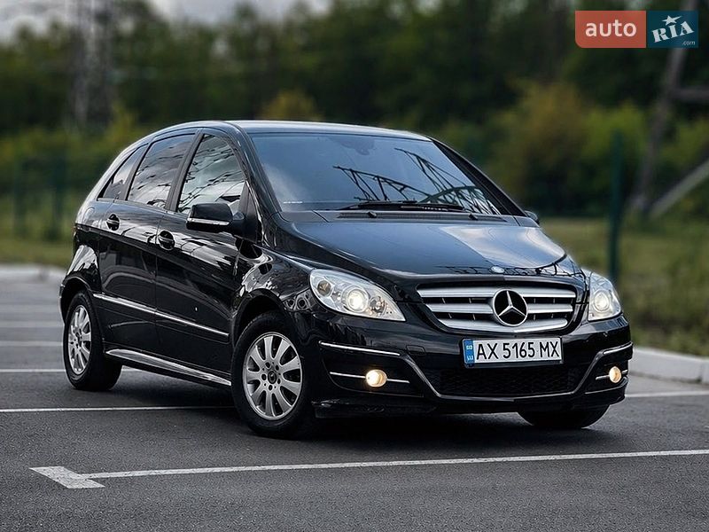 Mercedes-Benz B-Class 2010