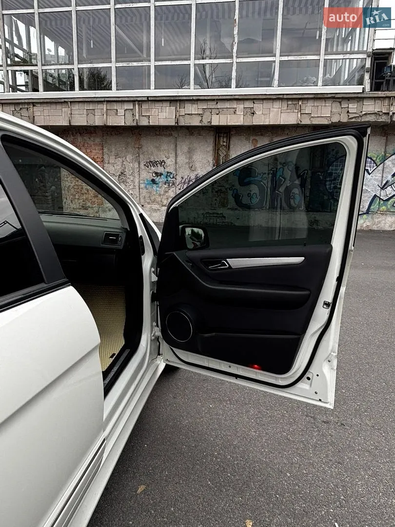2010 Mercedes-Benz B-klasse - мініатюра 28