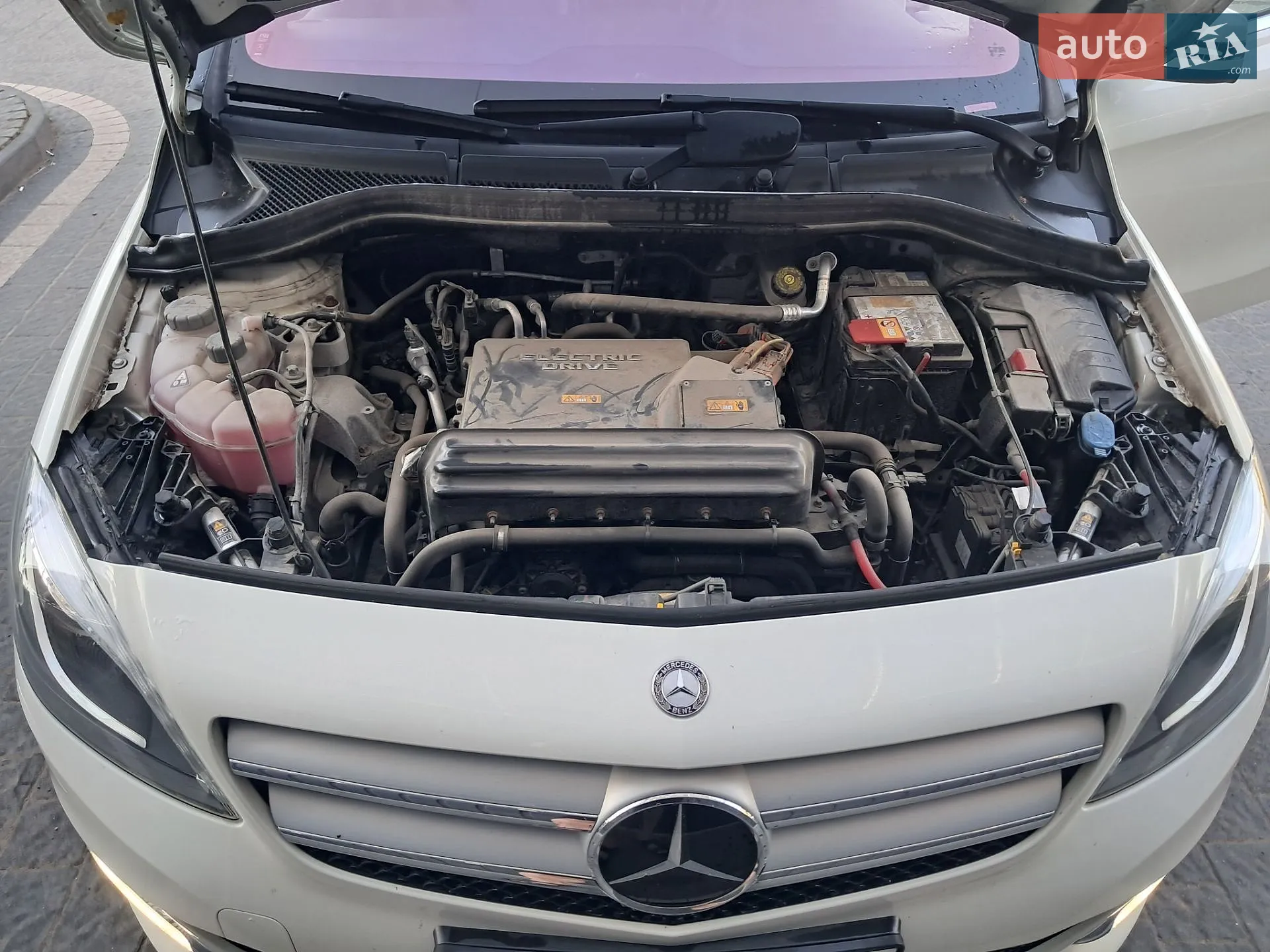 Mercedes-Benz B-Class 2015 VIN WDD2428901J007070 фото оголошення 14 з 16