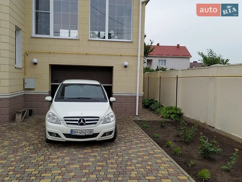 Mercedes-Benz B-Class