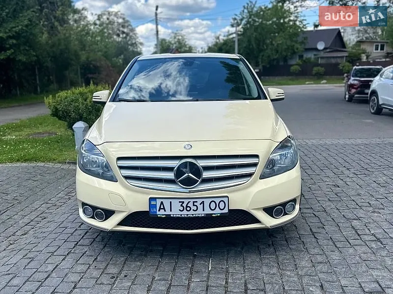 Mercedes-Benz B-Class 2014