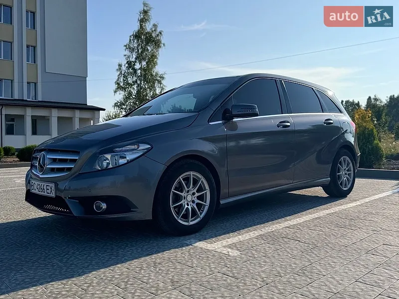 Mercedes-Benz B-Class 2013