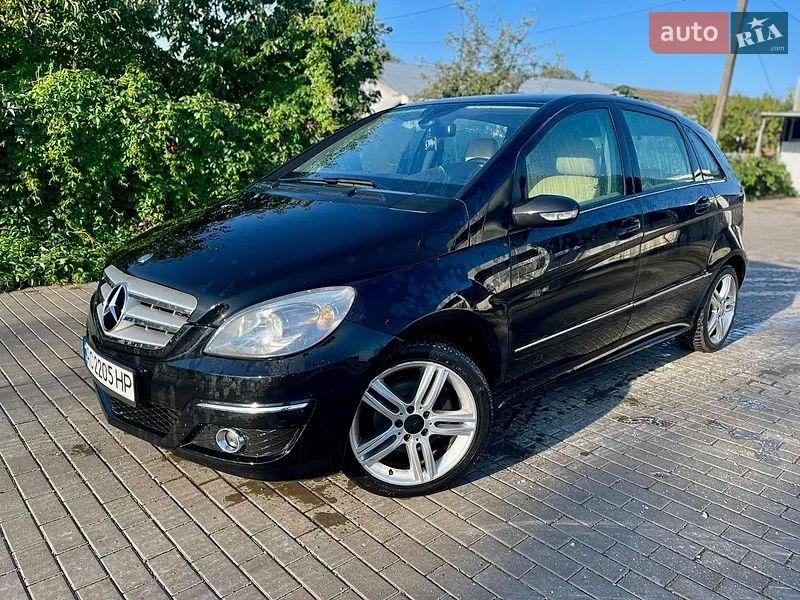 Mercedes-Benz B-Class