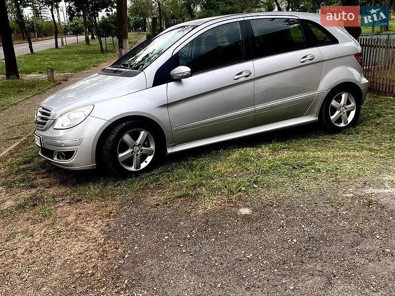 Mercedes-Benz B-Class