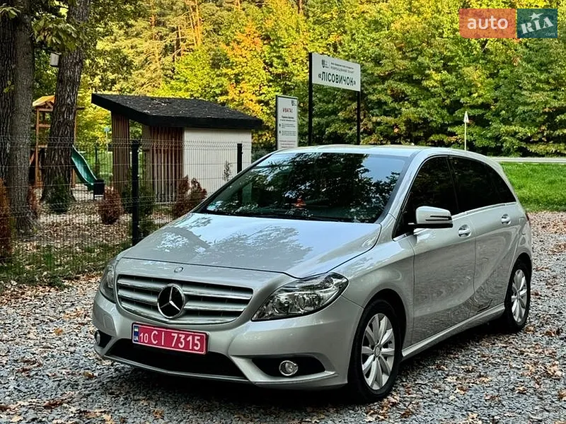 Mercedes-Benz B-Class 2012