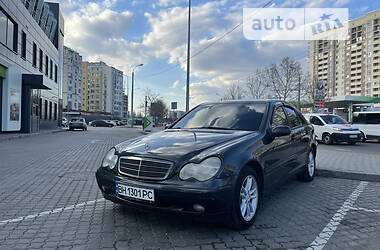 Седан Mercedes-Benz C 180 2001 в Одессе