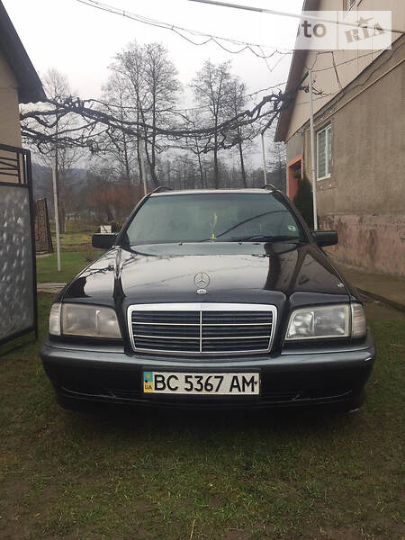 Mercedes-Benz C 200