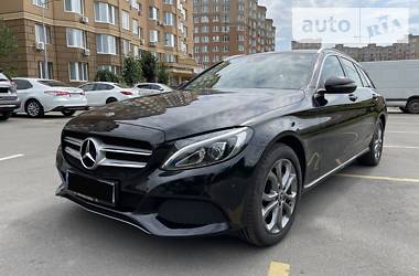 Mercedes-Benz C 220 s 205 2017 Mercedes-Benz C 220 s 205 2017