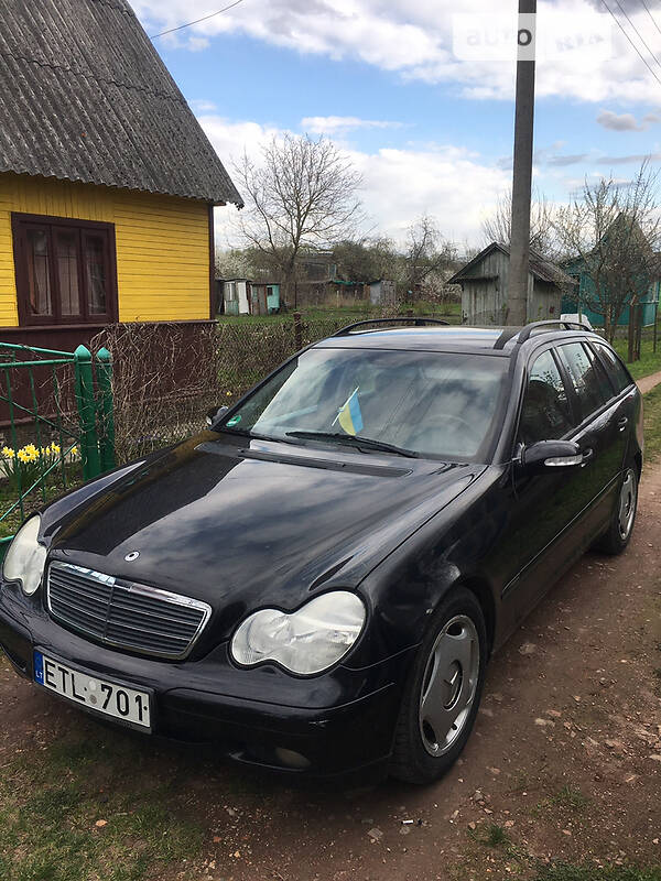 Mercedes-Benz C 220