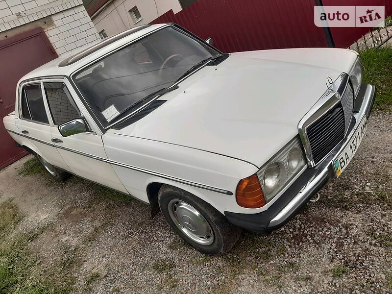 Mercedes-Benz C 240 240D
