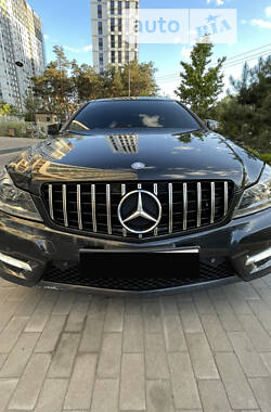 Купе Mercedes-Benz C 250 2012 в Києві