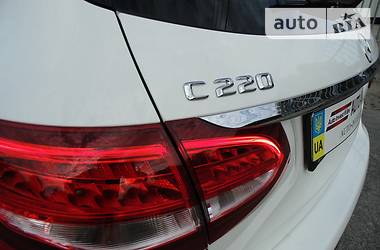 Универсал Mercedes-Benz C-Class 2014 в 