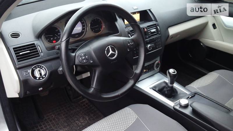 Универсал Mercedes-Benz C-Class 2008 в Запорожье