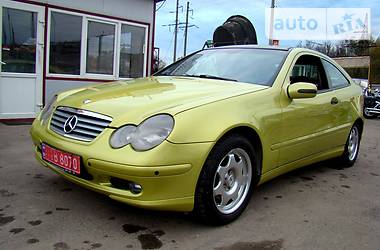 Купе Mercedes-Benz C-Class 2001 в 