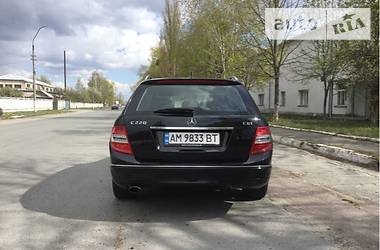 Универсал Mercedes-Benz C-Class 2008 в Звягеле