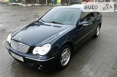 Седан Mercedes-Benz C-Class 2001 в Черновцах