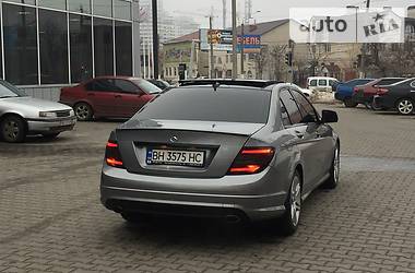 Седан Mercedes-Benz C-Class 2009 в Одессе