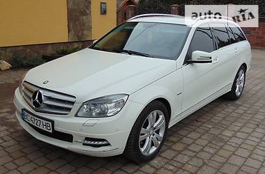 Универсал Mercedes-Benz C-Class 2010 в Львове