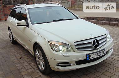 Универсал Mercedes-Benz C-Class 2010 в Львове